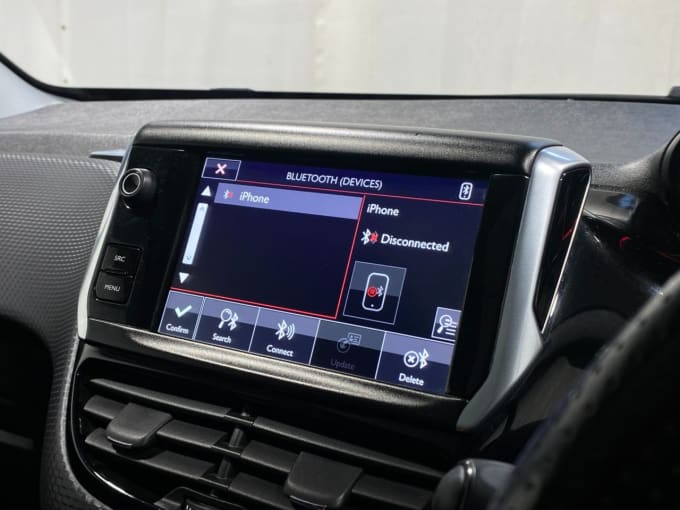 2025 Peugeot 2008