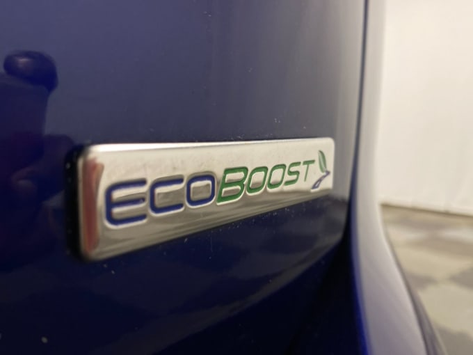 2025 Ford C-max