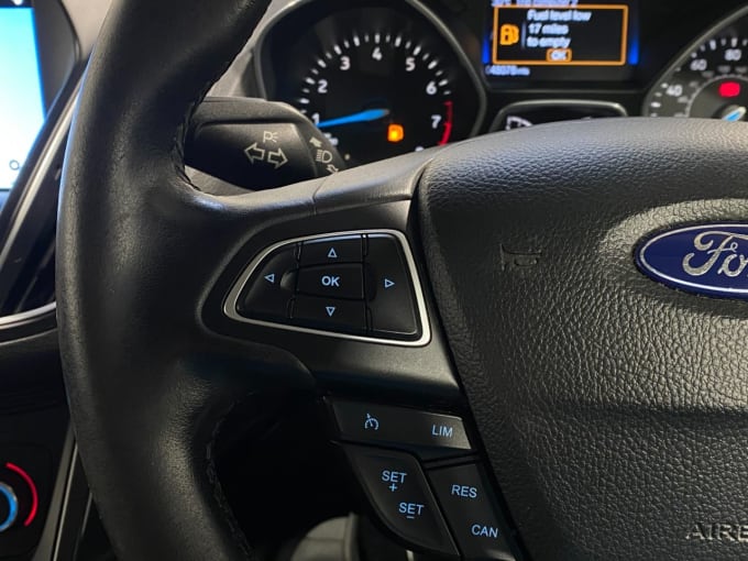 2025 Ford C-max