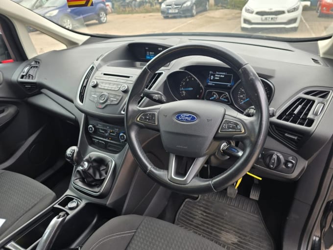 2025 Ford C-max