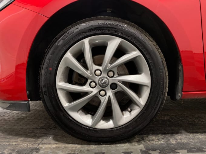 2019 Vauxhall Astra