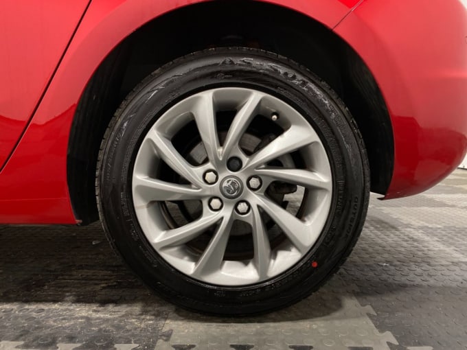 2019 Vauxhall Astra