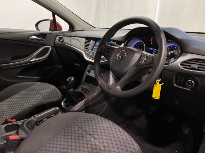 2019 Vauxhall Astra