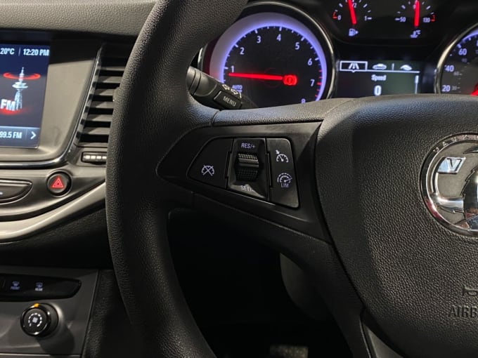 2019 Vauxhall Astra