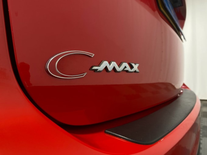2025 Ford C-max