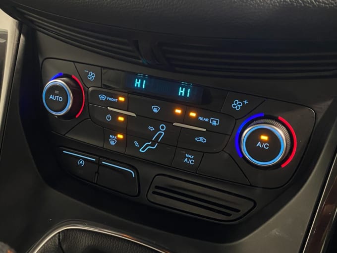 2025 Ford C-max