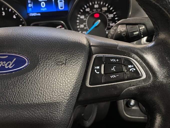 2025 Ford C-max