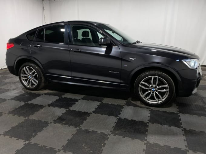 2025 BMW X4