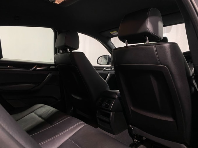 2025 BMW X4