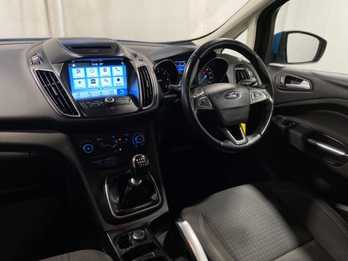 2025 Ford C-max