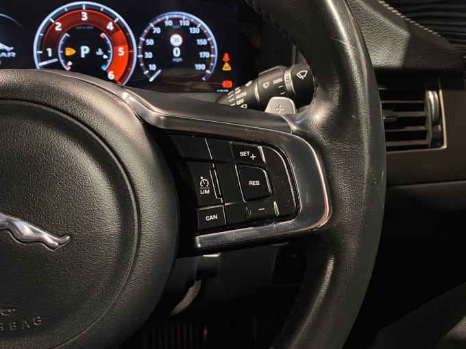 2025 Jaguar Xf