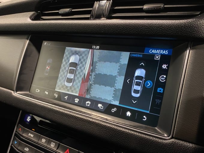 2025 Jaguar Xf