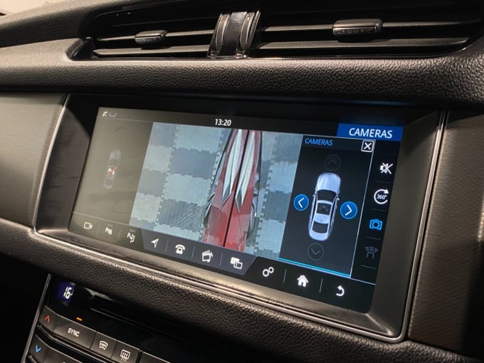 2025 Jaguar Xf
