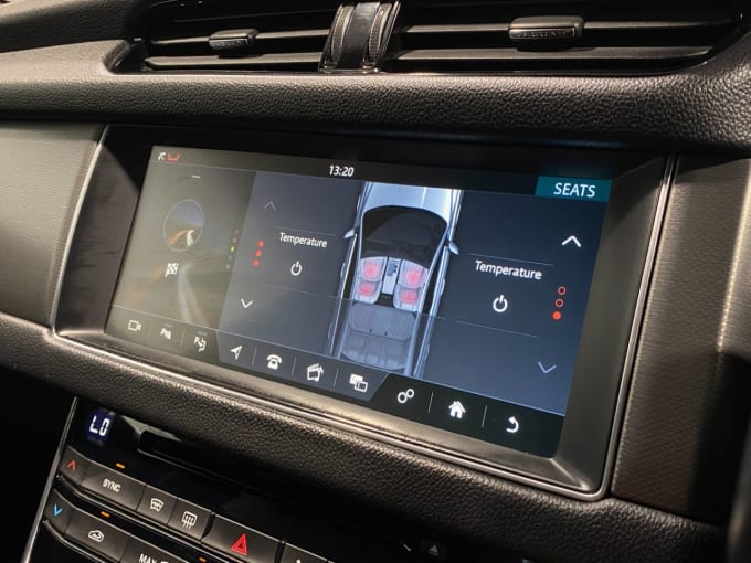 2025 Jaguar Xf