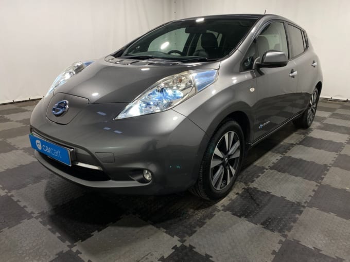 2025 Nissan Leaf