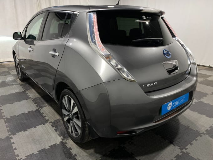 2025 Nissan Leaf