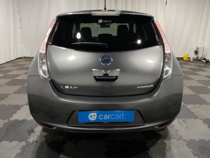 2025 Nissan Leaf