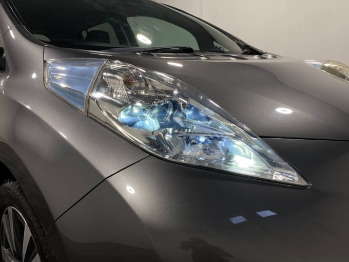 2025 Nissan Leaf