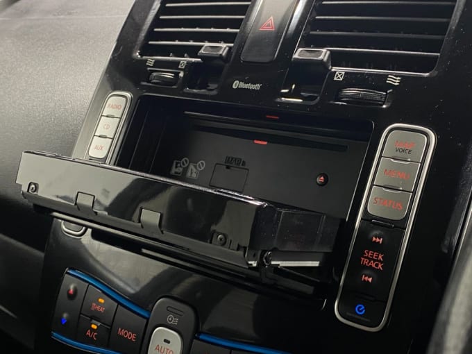 2025 Nissan Leaf