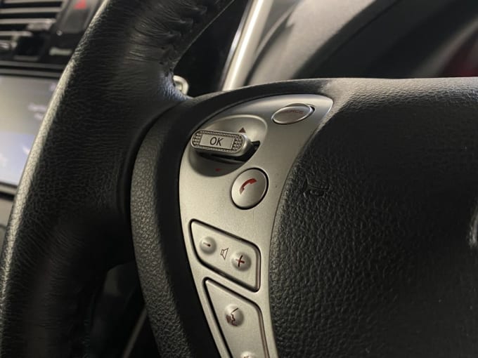 2025 Nissan Leaf
