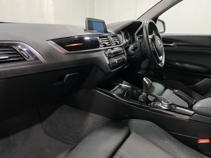 2025 BMW 1 Series
