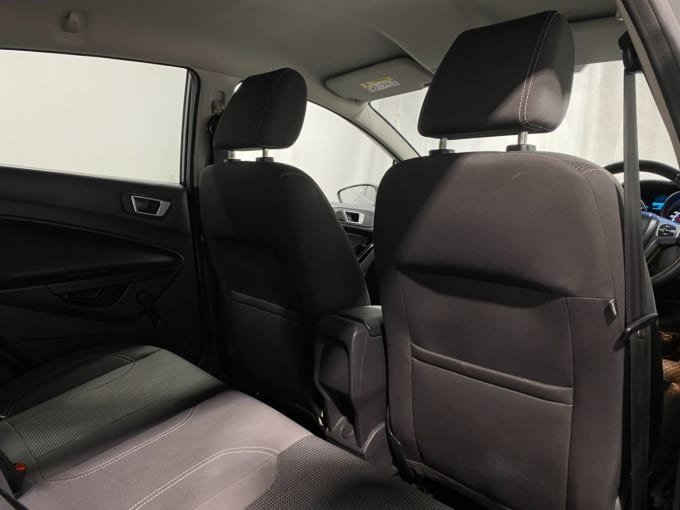 2017 Ford Fiesta