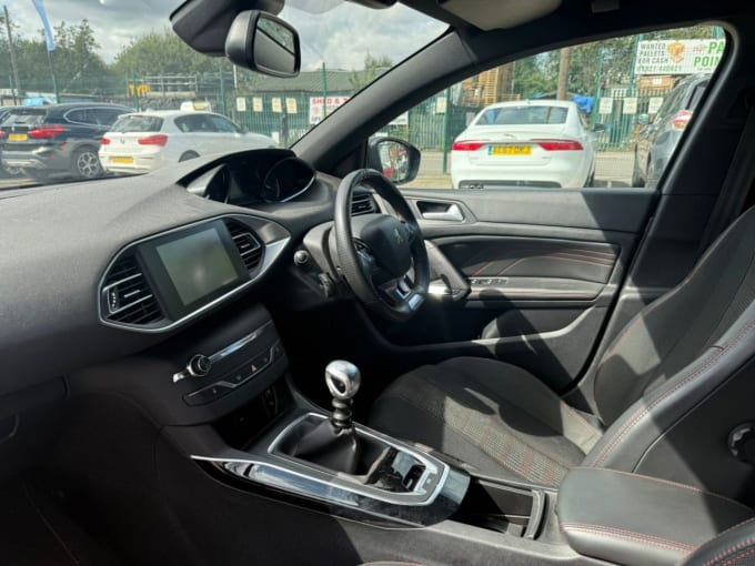 2025 Peugeot 308