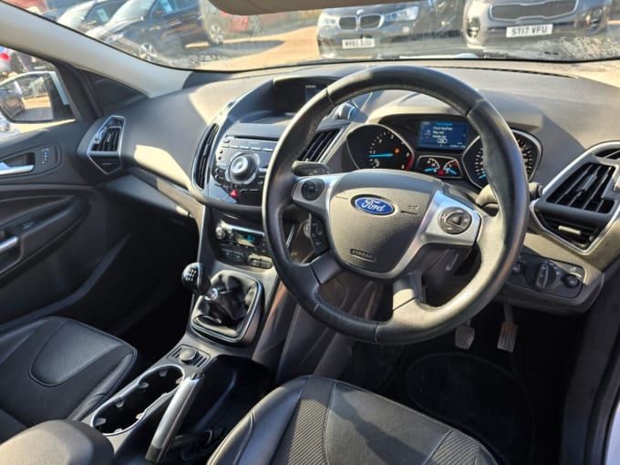 2025 Ford Kuga
