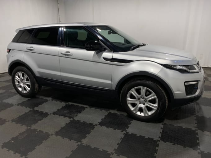 2025 Land Rover Range Rover Evoque