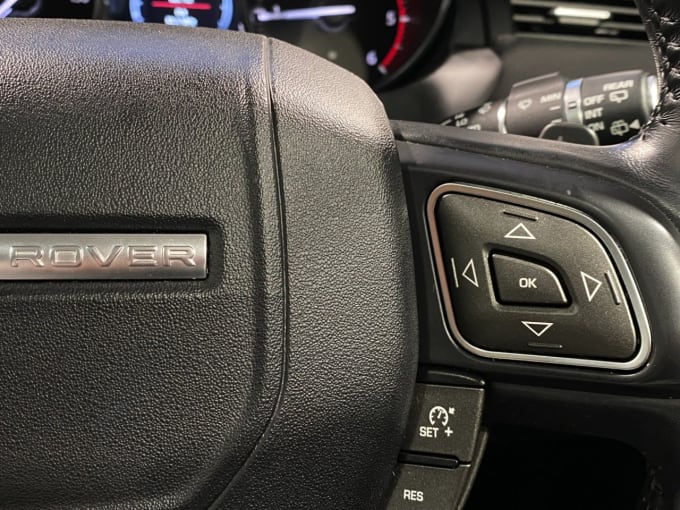 2025 Land Rover Range Rover Evoque