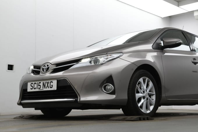 2025 Toyota Auris