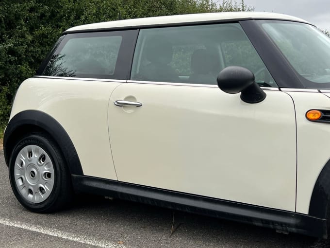 2024 Mini Hatch