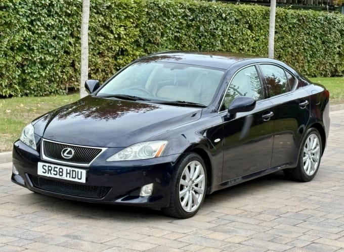 2025 Lexus Is