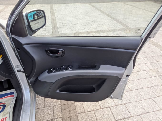 2025 Hyundai I10