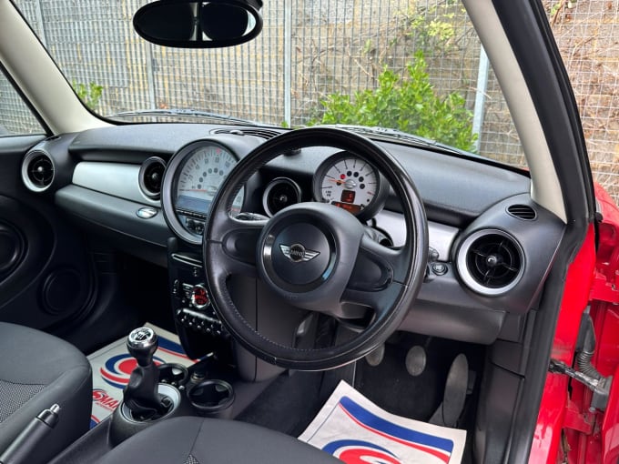 2025 Mini Hatch