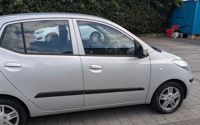 2025 Hyundai I10