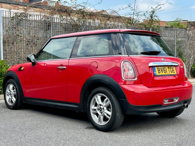2025 Mini Hatch