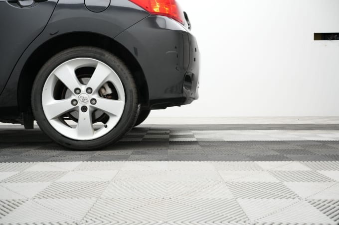 2025 Toyota Auris