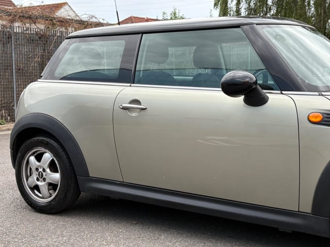 2025 Mini Hatch