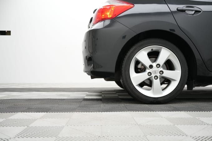 2025 Toyota Auris