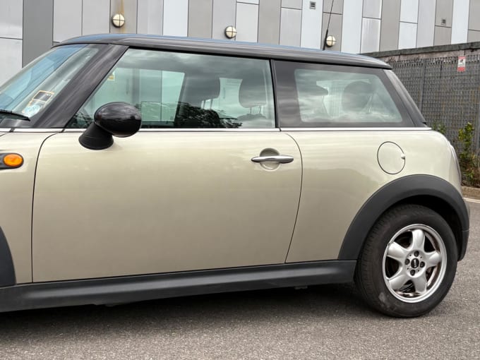 2025 Mini Hatch