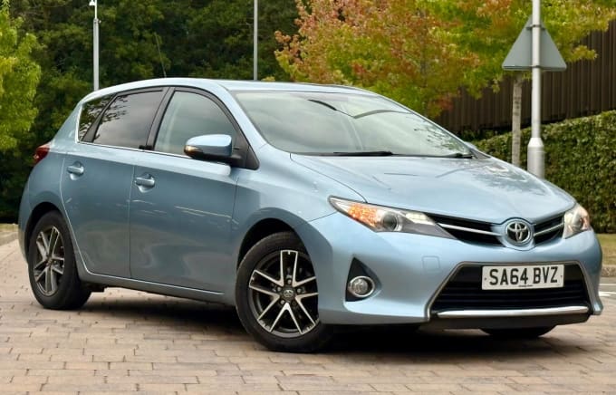 2025 Toyota Auris