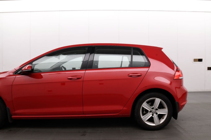 2025 Volkswagen Golf