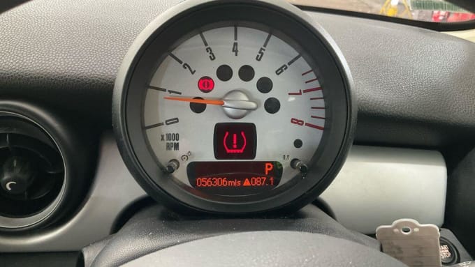 2025 Mini Hatch