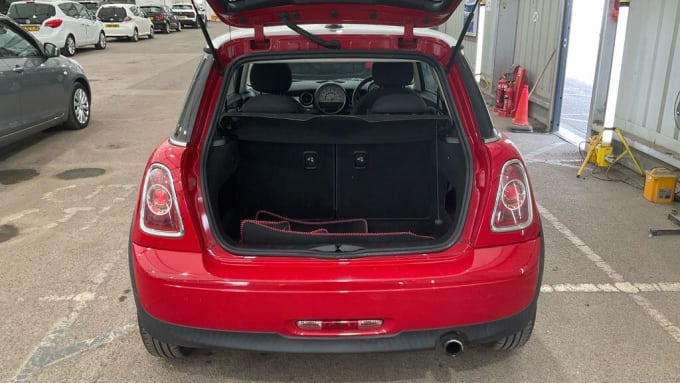 2025 Mini Hatch