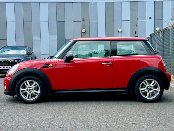 2025 Mini Hatch