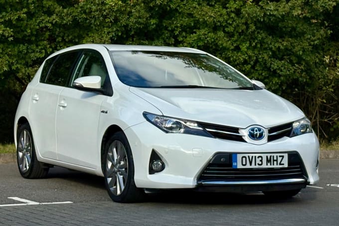 2013 Toyota Auris