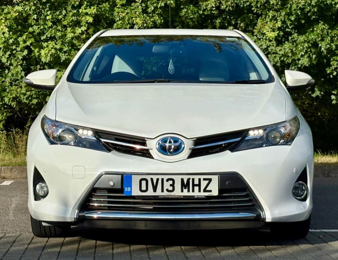 2013 Toyota Auris