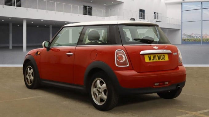 2025 Mini Hatch