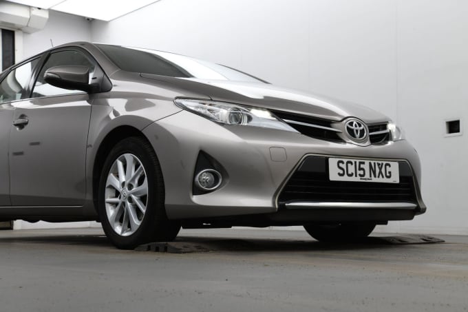2025 Toyota Auris